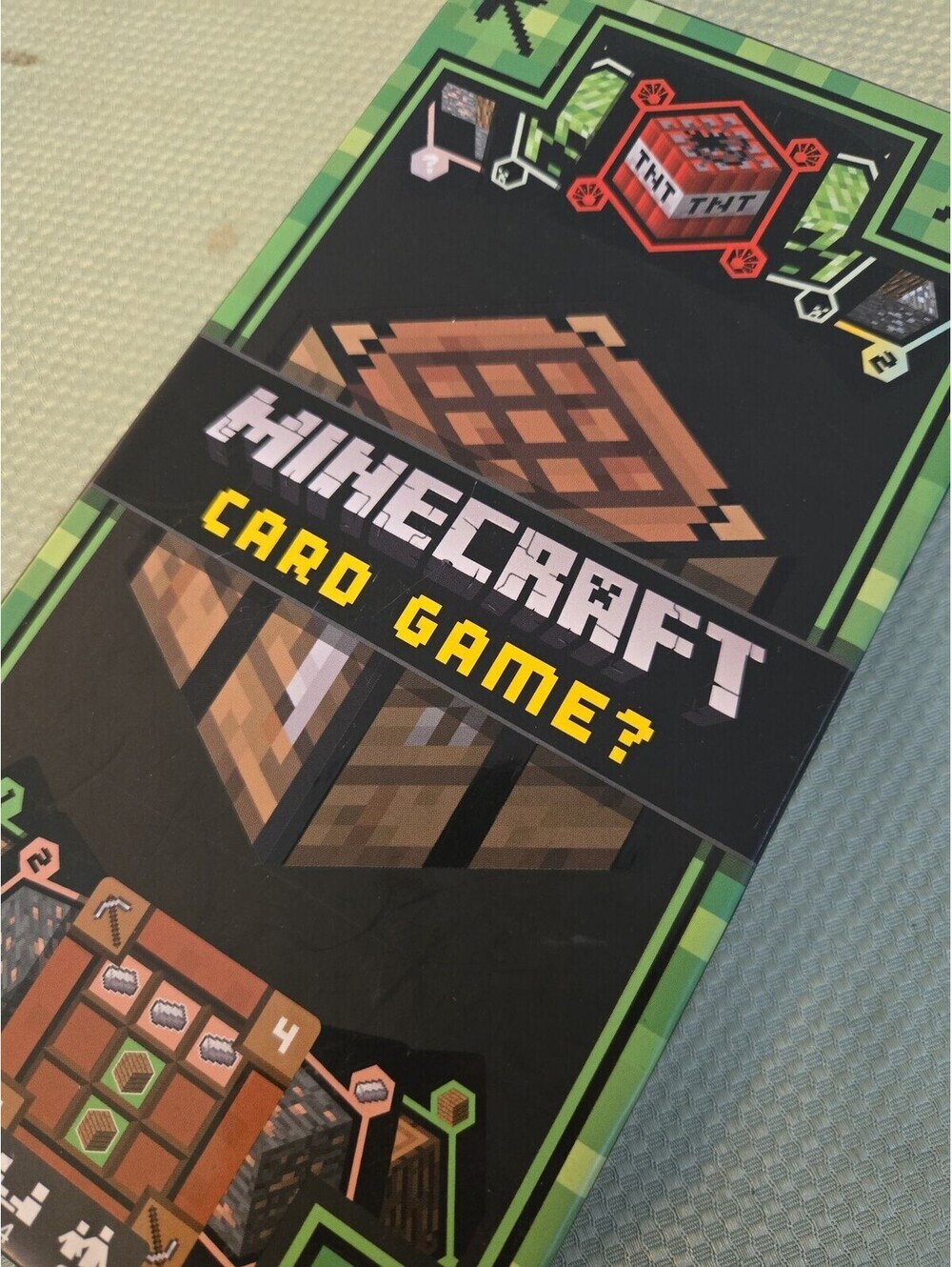 Minecraft Card Game? by Mattel Games 2015 Edition - Picture 4 of 4